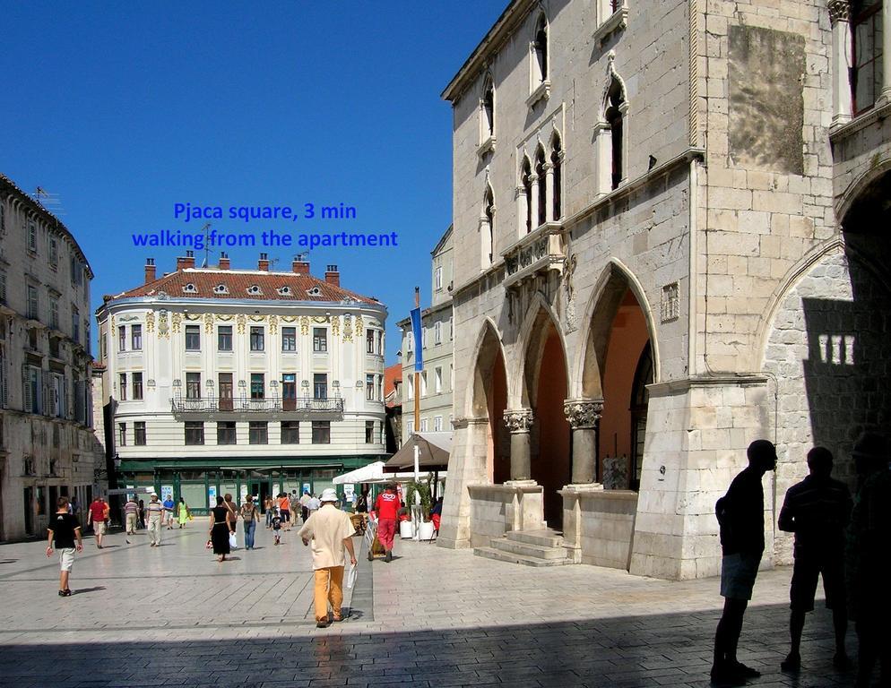 Chic Apartment In Center Split Szoba fotó